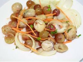 Nấm xào trái cây tươi