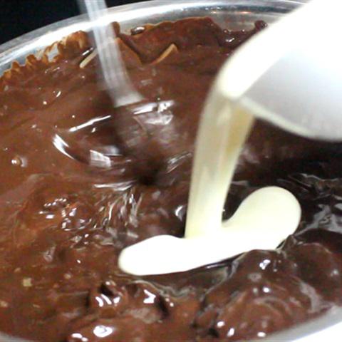 Cách làm nama chocolate