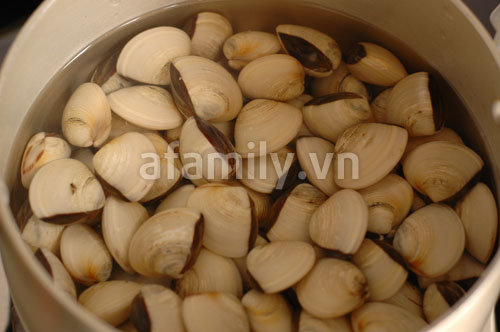 Nấu canh chua ngao thơm ngon đưa cơm ngày lạnh