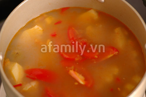 Nấu canh chua ngao thơm ngon đưa cơm ngày lạnh