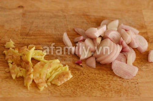 Nấu canh chua ngao thơm ngon đưa cơm ngày lạnh