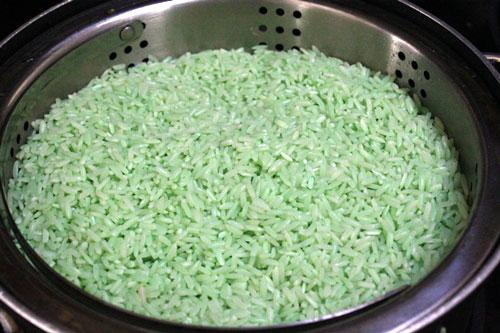 Nấu chè khoai môn với nếp ngon lành