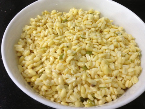 Nấu chè táo xọn củ năng