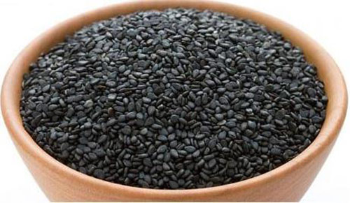 Nấu sữa đậu nành mè đen bổ dưỡng cho cả nhà