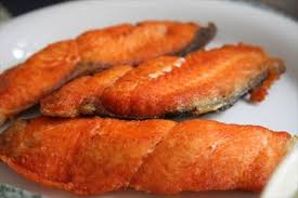 Nấu súp cá hồi_Món ăn bổ dưỡng cho mẹ bầu