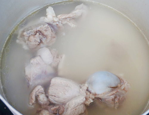 Nấu súp cua ngon cho bé mùa hè