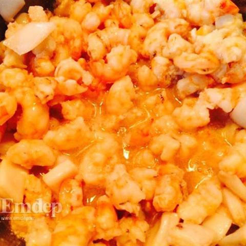 Cách làm nem bơ hải sản