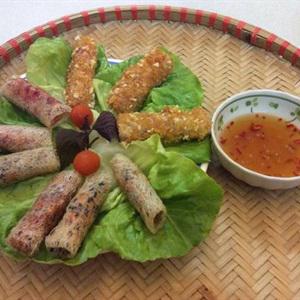 Cách làm nem cá hồi