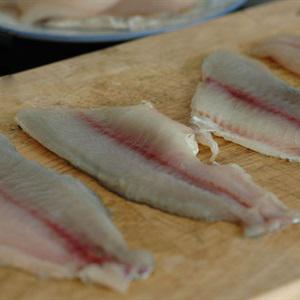 Cách làm nem cá rô phi chiên xù