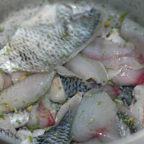 Cách làm nem cá rô phi chiên xù