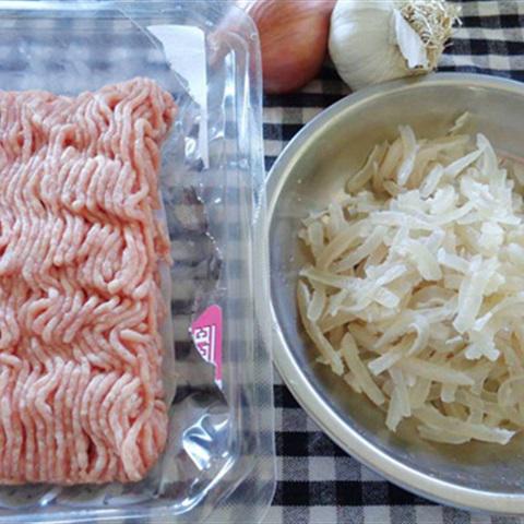 Cách làm nem chua rán