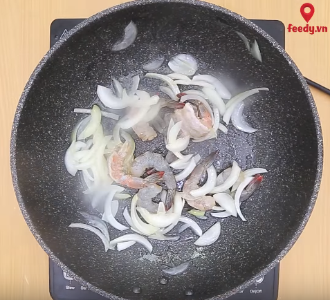 Nem chua rim tỏi ớt đậm đà, ngon cơm