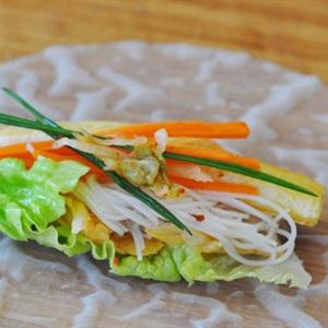 Cách làm nem cuốn kim chi đậu hũ