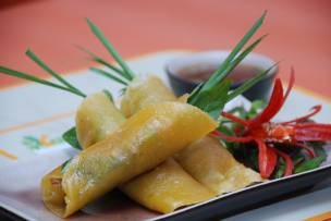 Nem cuốn vịt quay