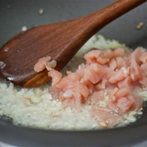 Cách làm nem gà chiên giòn