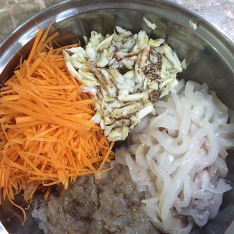 Cách làm nem hải sản chiên xù