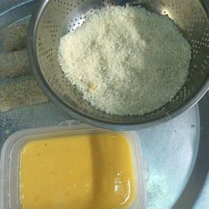 Cách làm nem hải sản chiên xù