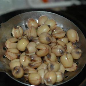 Cách làm nem hạt sen