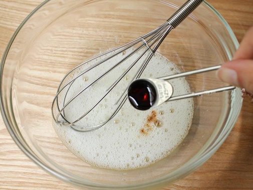 Nem hoa quả giòn thơm lạ miệng, ngon mê mẩn ngay từ miếng đầu tiên