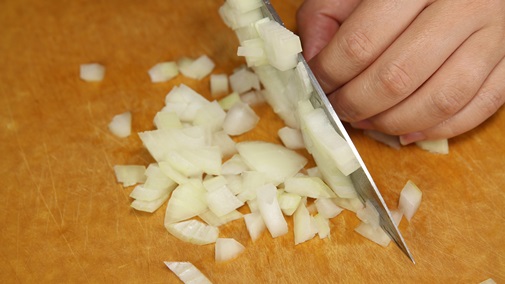 Nêm hương vị cho bữa tối với bò cuộn rau củ nướng ngon tuyệt