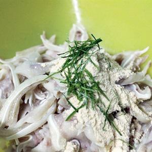 Cách làm nem tai cuốn lá sung