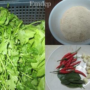 Cách làm nem tai heo trộn thính