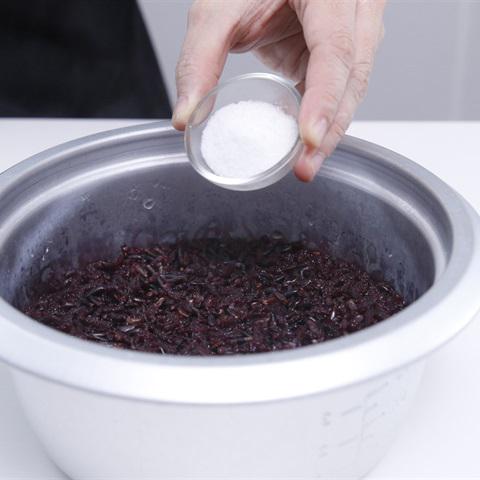 Cách làm nếp cẩm trái cây