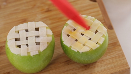 Ngại gì ngày hè với bánh nhân đào thanh mát ngon tuyệt cú mèo