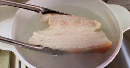 Ngao nướng mỡ hành béo ngậy, thơm nức ăn cực tốn cơm