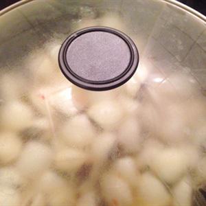 Cách làm ngao xào nước cốt dừa