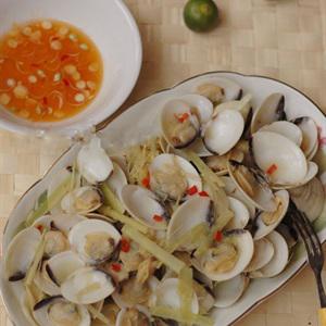 Cách làm ngao xào sả ớt