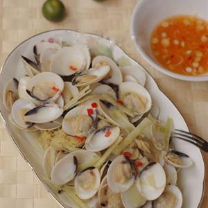 Cách làm ngao xào sả ớt