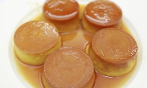 Ngất lịm với công thức làm bánh red velvet kem phô mai siêu độc