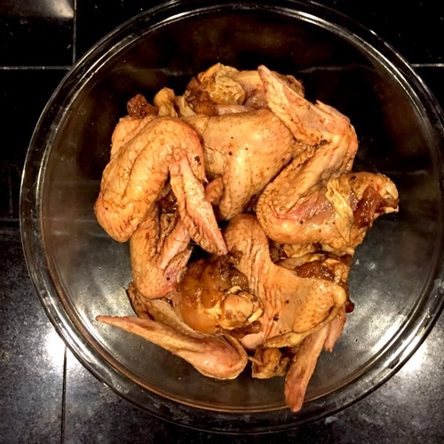 Ngây ngất với cánh gà chiên mắm đậm đà, giòn ngon