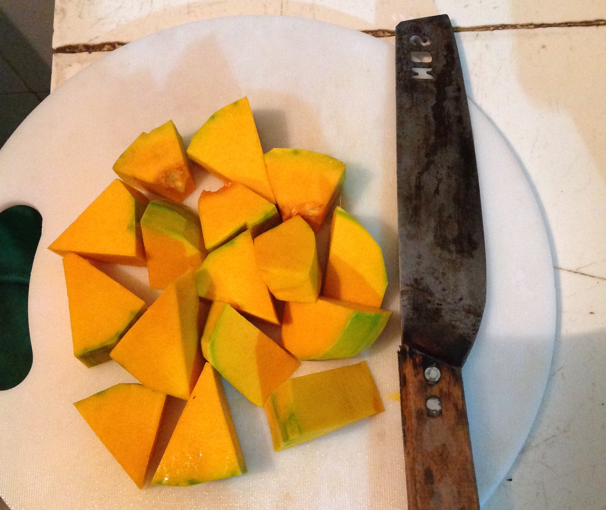 Ngây ngất với món nem khoai tây độc đáo từ hình dáng đến mùi vị