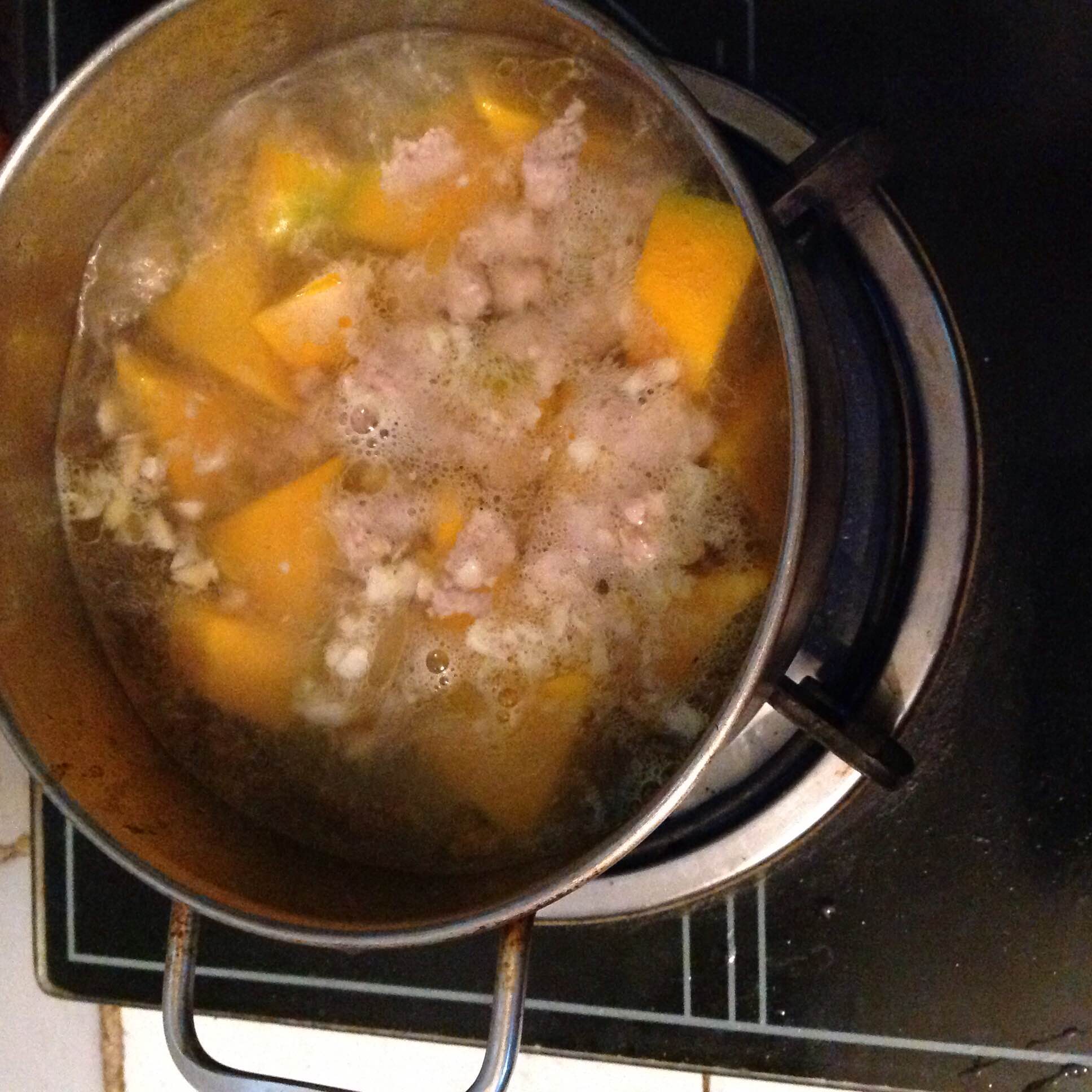 Ngây ngất với món nem khoai tây độc đáo từ hình dáng đến mùi vị