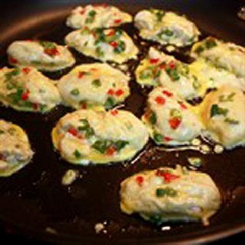 Cách làm nghêu chiên trứng