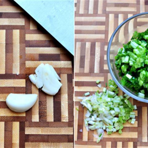 Cách làm nghêu hấp bơ