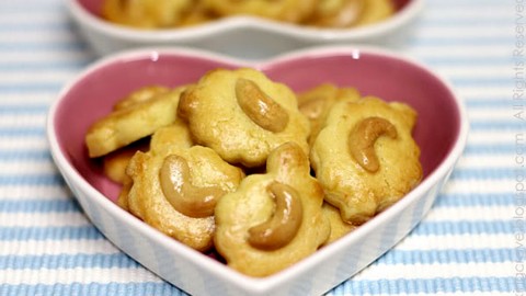 Nghêu hấp húng quế