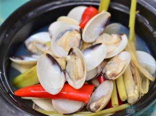 Nghêu hấp sả ớt