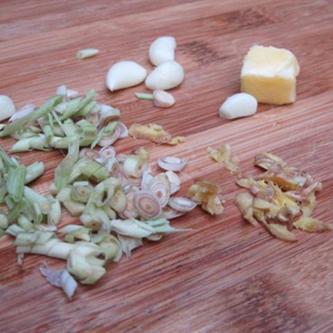 Cách làm nghêu lụa xào bơ tỏi