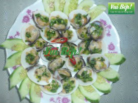 Nghêu nướng bơ hành