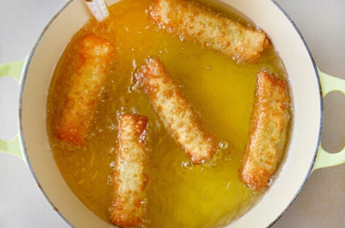 Ngô nguyên bắp ướp tỏi và phô mai thơm nức mũi