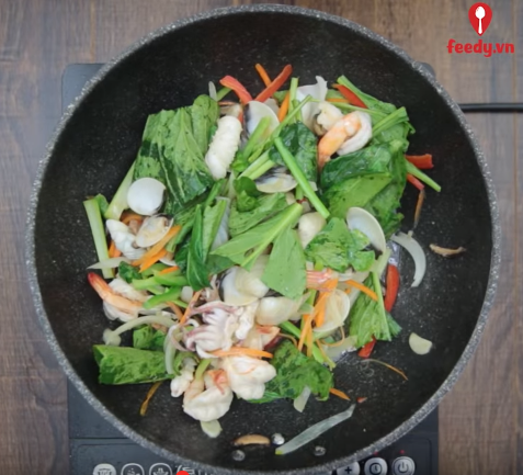 Ngô nướng kiểu Mexico lạ miệng hấp dẫn