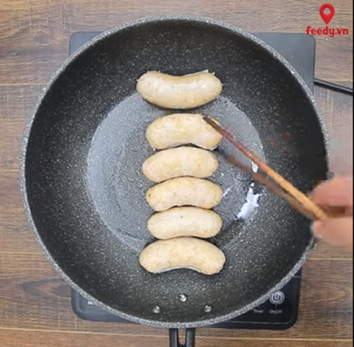 Ngon mê ly với bánh quế cuộn  cuộn cả tâm tình trong từng miếng bánh