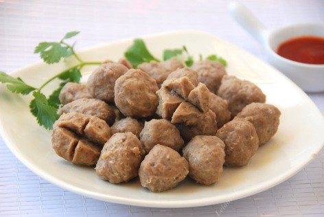 Ngon miệng với bò vò viên