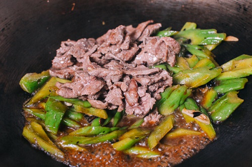 Ngon ngất ngây với gà rán Hàn Quốc sốt chua ngọt ăn hoài không ngấy