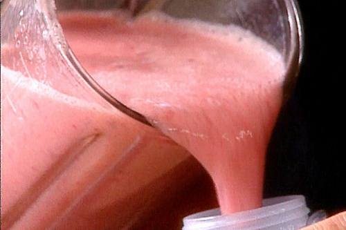 Ngon ngây ngất thạch dâu tây ba lớp đẹp mắt