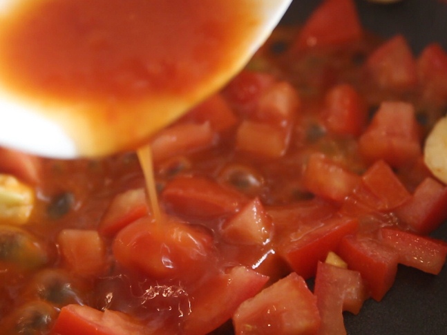 Ngọt bùi thanh mát chè khoai lang hạt sen