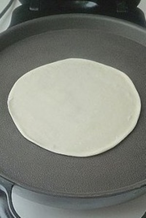 Ngọt ngào cùng kem vani bánh mỳ phủ táo caramen